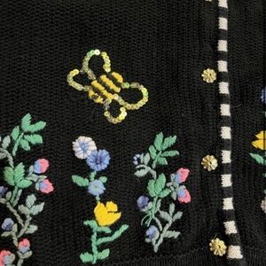 Quacker Factory Bumblebee Sweater Vest XL